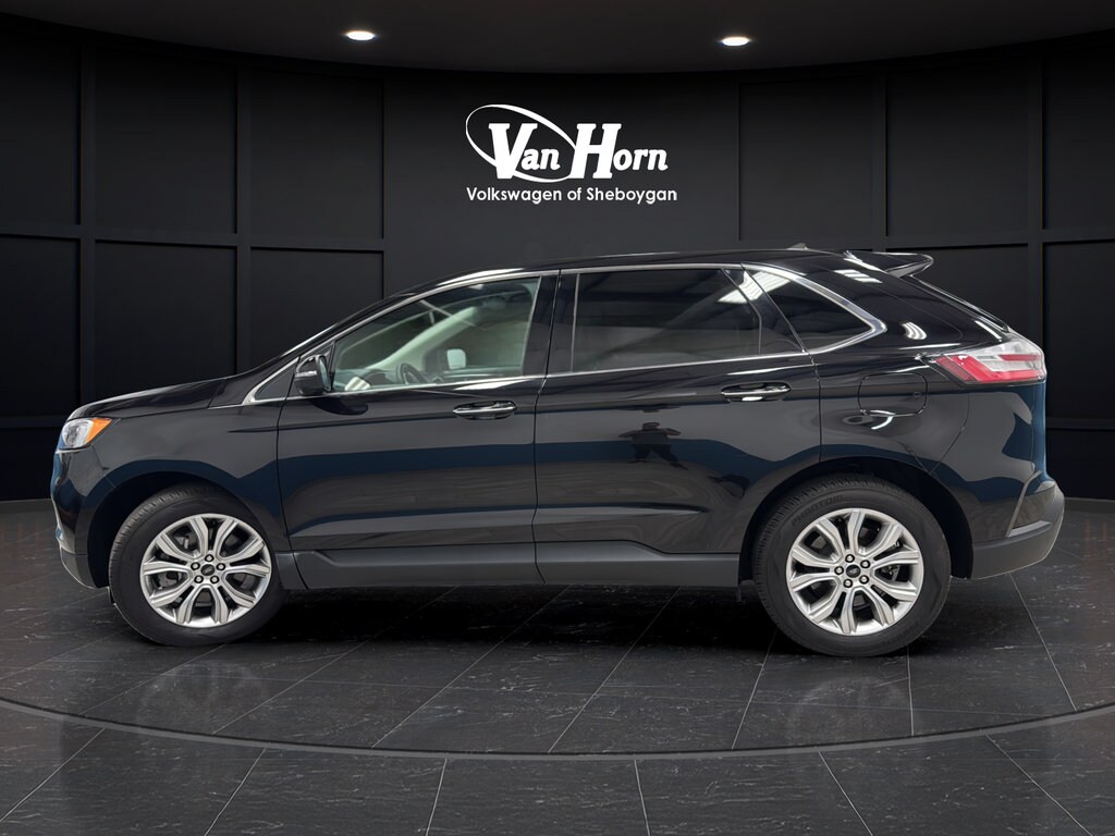 Used 2024 Ford Edge Titanium SUV