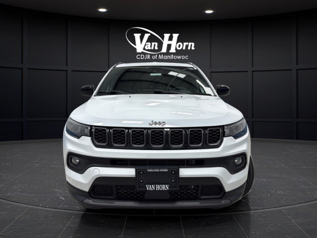 Used 2025 Jeep Compass Latitude SUV