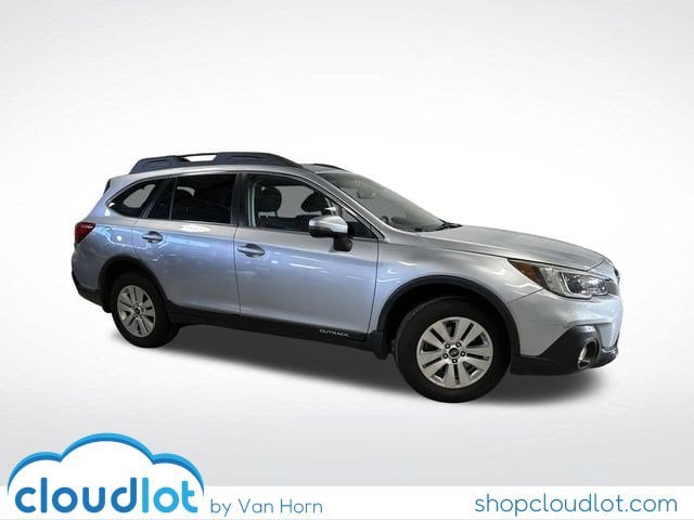 2019 Subaru Outback Premium's photo