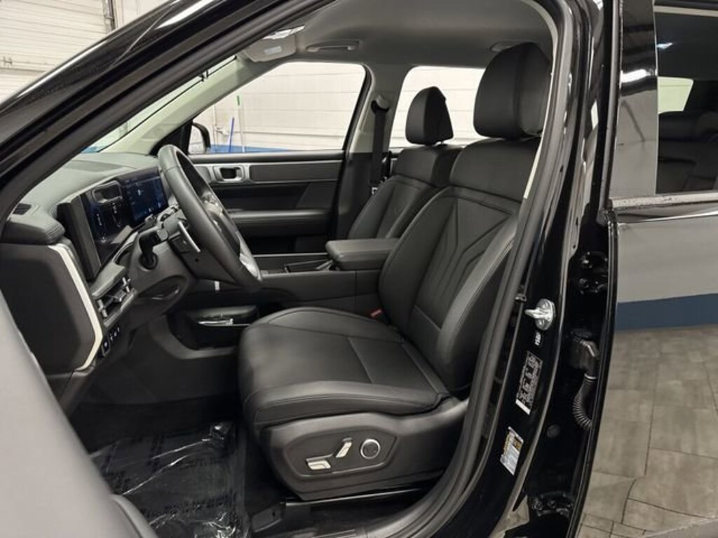 Used 2025 Hyundai Santa Fe SEL SUV