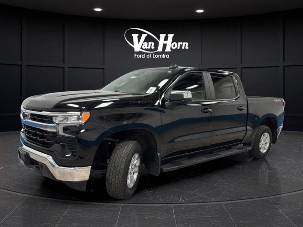 Used 2023 Chevrolet Silverado 1500 LT Truck Crew Cab