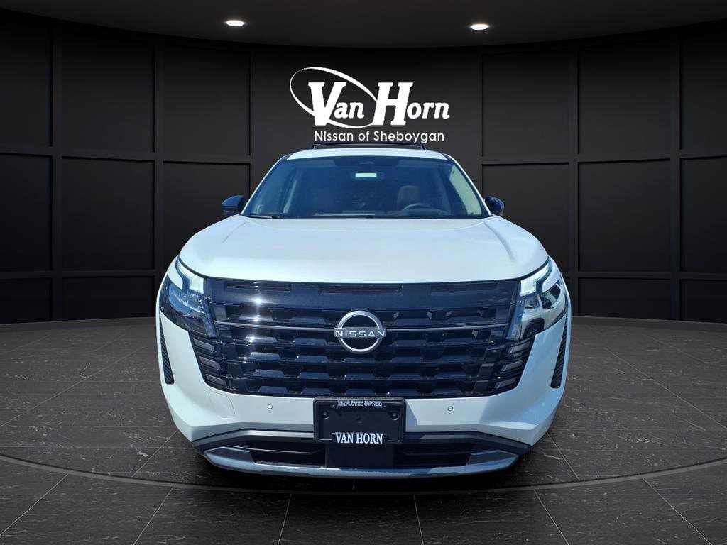 New 2026 Nissan Pathfinder Platinum SUV