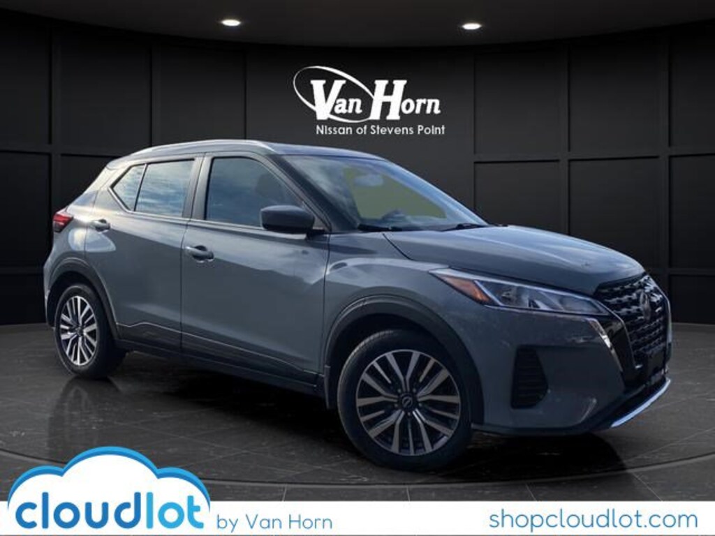 Used 2022 Nissan Kicks SV SUV