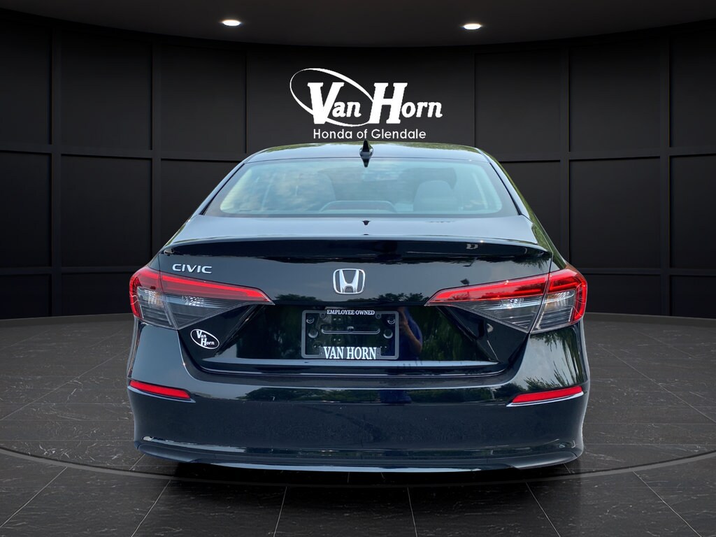 2024 Honda Civic EX - Photo 6