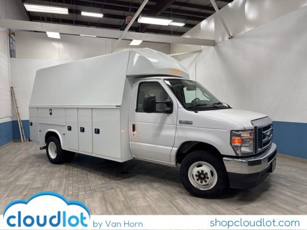 Used 2021 Ford E-Series Cutaway Truck