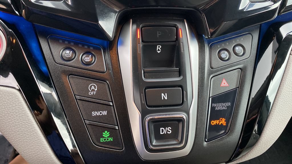 2018 Honda Odyssey Elite - Photo 19