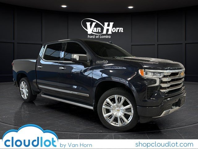 2022 Chevrolet Silverado 1500 High Country 4WD Crew Cab Short Box's photo