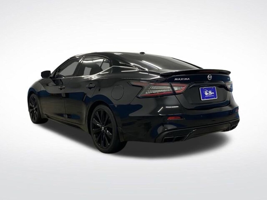 Used 2021 Nissan Maxima SR Sedan
