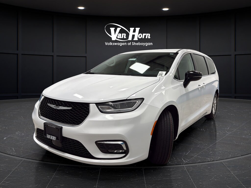 Used 2024 Chrysler Pacifica Touring L Van Passenger Van