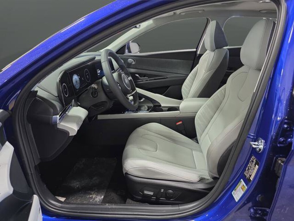 New 2026 Hyundai Elantra Limited Sedan