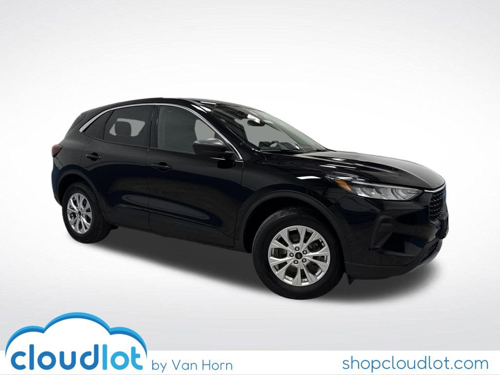 2024 Ford Escape Active's photo