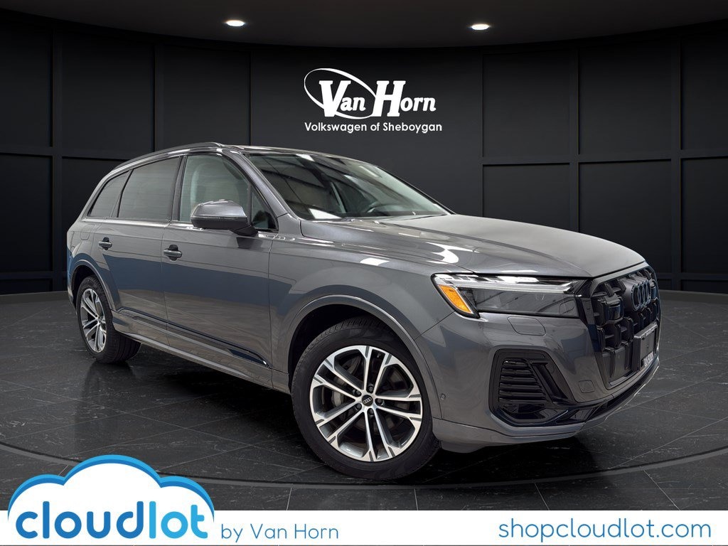 Used 2025 Audi Q7 Premium SUV