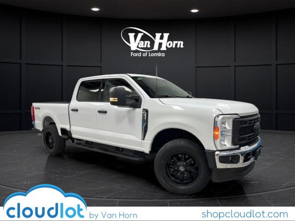 Used 2024 Ford Super Duty F-250 SRW XLT Truck Crew Cab