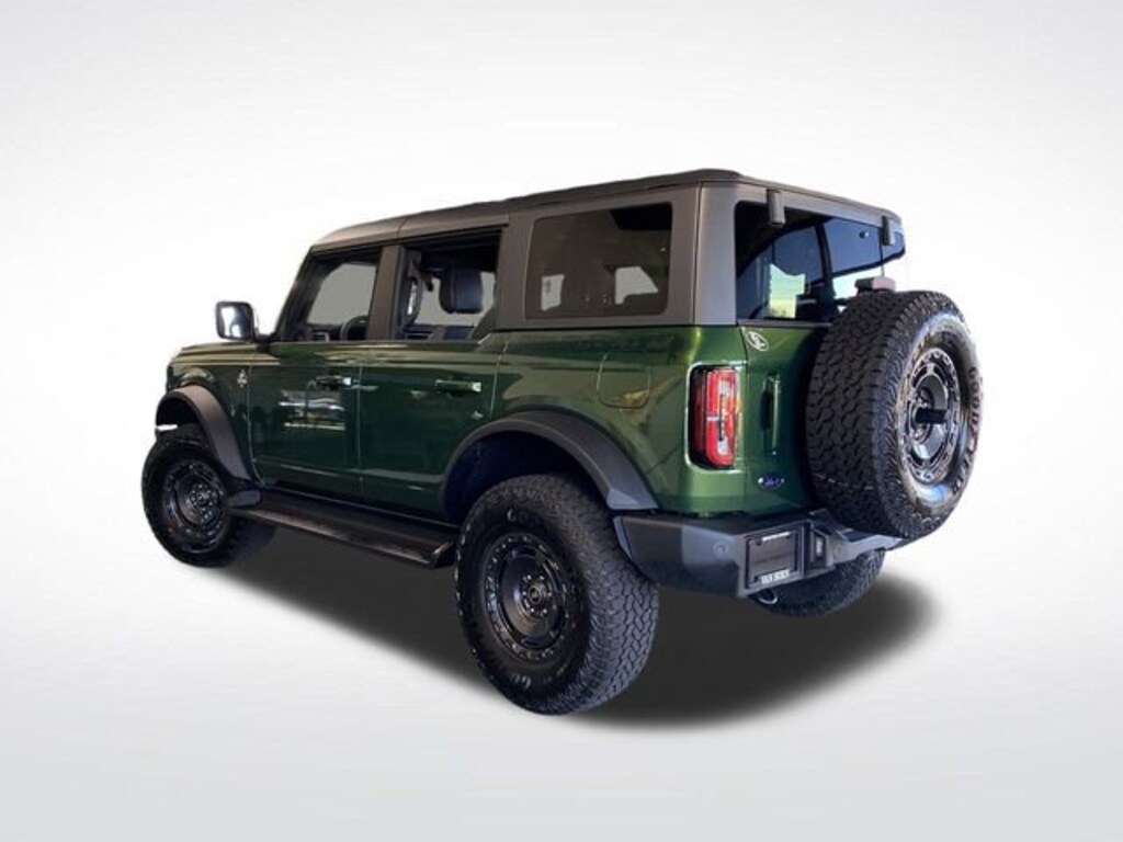 New 2025 Ford Bronco Outer Banks SUV