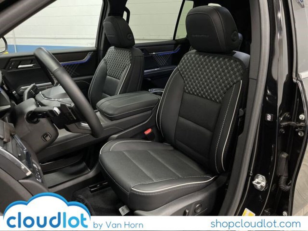 Used 2024 GMC Acadia AWD Denali SUV