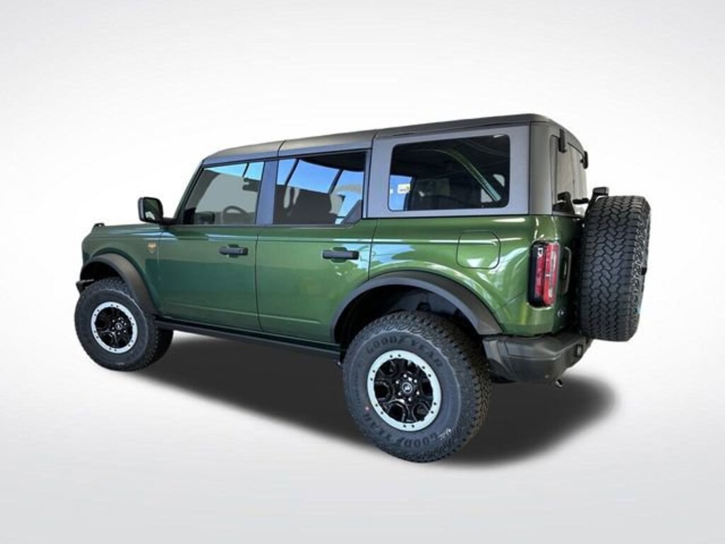 New 2025 Ford Bronco Badlands SUV