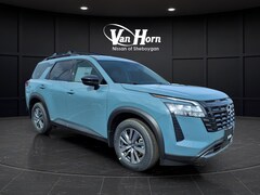 2026 Nissan Pathfinder SL SUV