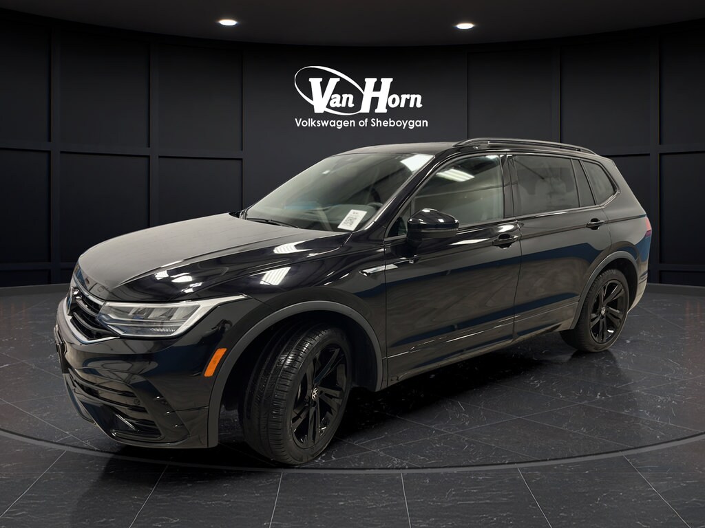 Used 2024 Volkswagen Tiguan SE R-Line Black SUV