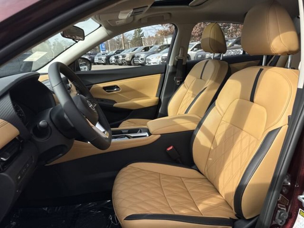 New 2025 Nissan Sentra SV Sedan