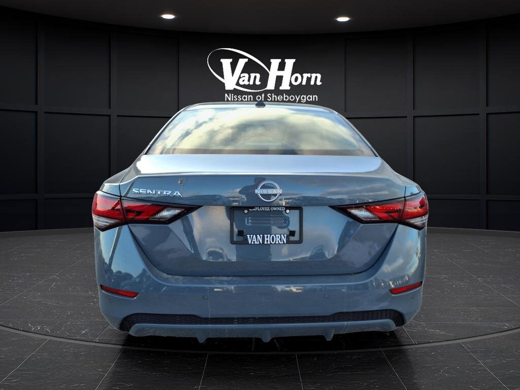 New 2025 Nissan Sentra SV Sedan