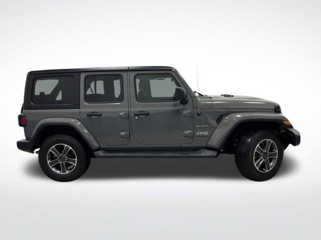 Used 2023 Jeep Wrangler Sahara SUV
