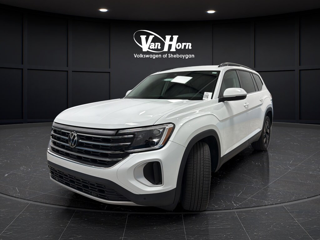 Used 2024 Volkswagen Atlas 2.0T SE w/Technology SUV