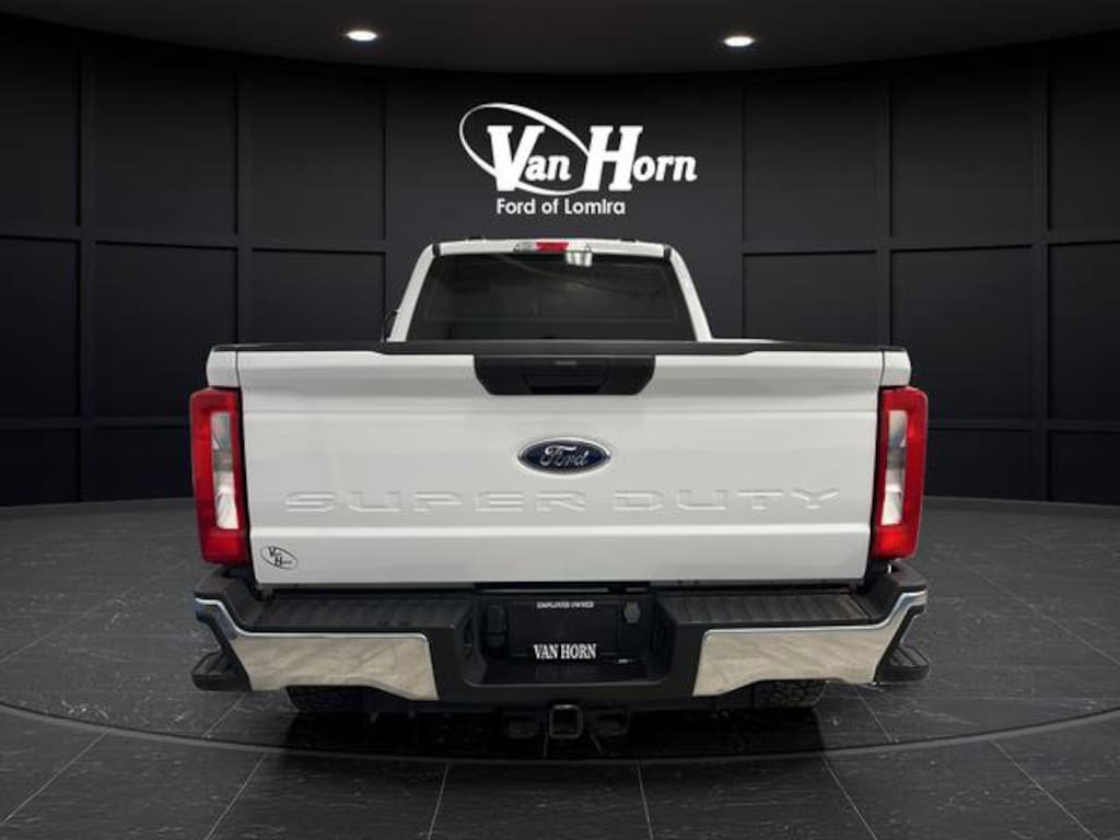 Used 2023 Ford Super Duty F-250 SRW XL Truck Crew Cab