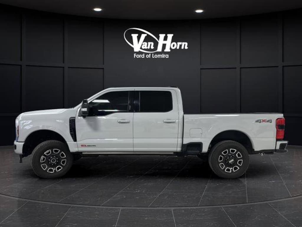 Used 2026 Ford Super Duty F-250 SRW Platinum Truck Crew Cab