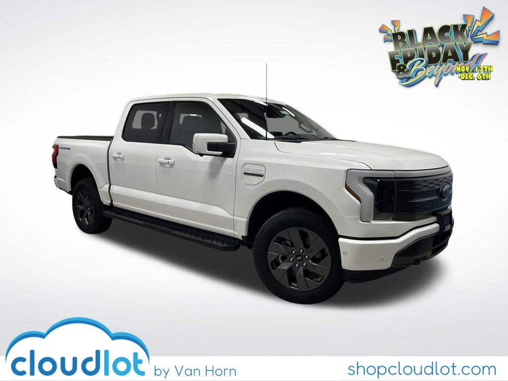 2022 Ford F-150 Lightning Lariat's photo