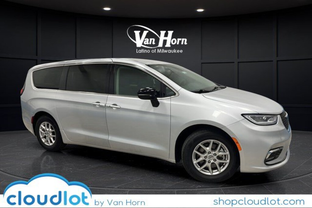 Used 2024 Chrysler Pacifica Touring L Van Passenger Van