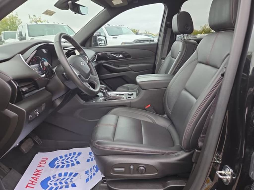 Used 2023 Chevrolet Traverse RS SUV