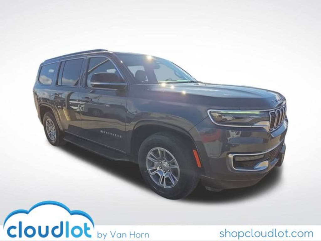 Used 2023 Jeep Wagoneer SUV
