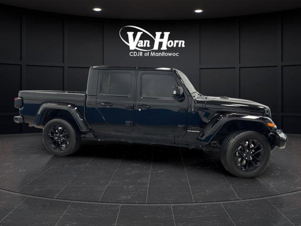 Used 2023 Jeep Gladiator High Altitude Truck Crew Cab