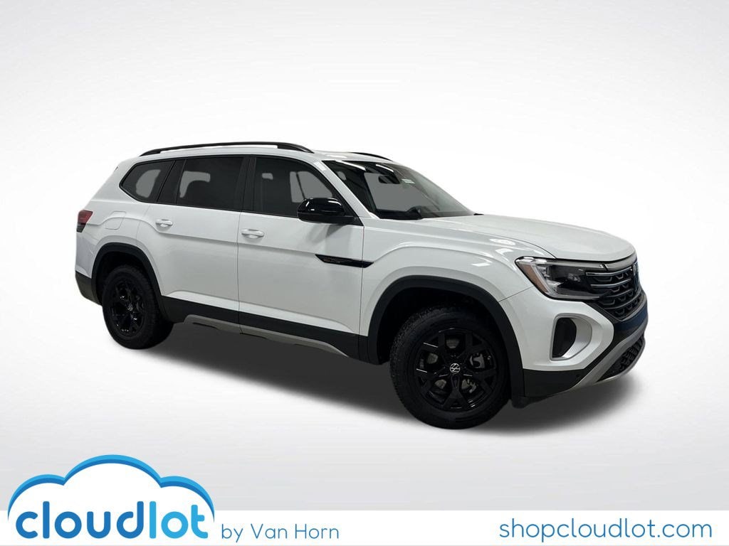 Used 2024 Volkswagen Atlas 2.0T Peak Edition SE w/Technology SUV