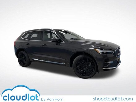 2022 Volvo XC60 Recharge Plug-In Hybrid Inscription SUV
