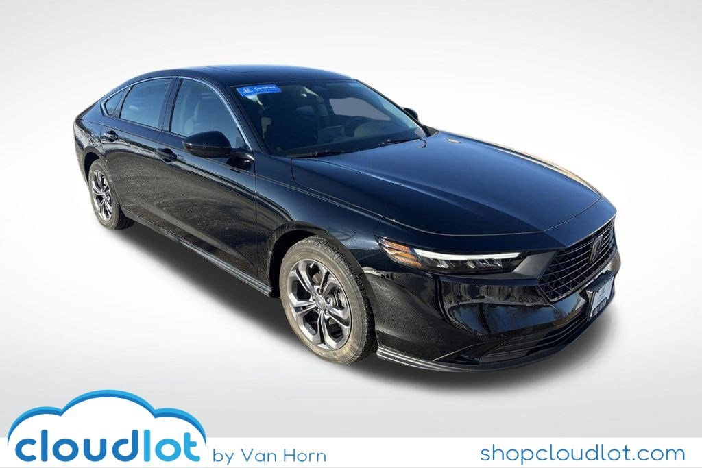 2023 Honda Accord EX's photo