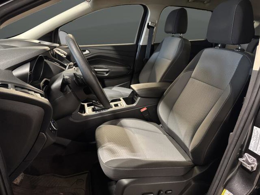 Used 2017 Ford Escape SE SUV