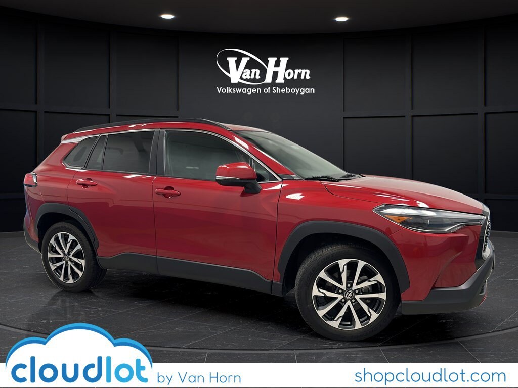 Used 2023 Toyota Corolla Cross XLE SUV