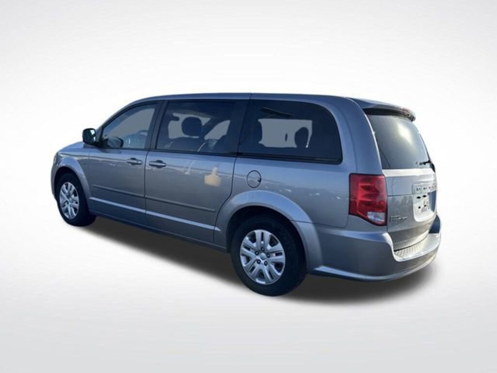 Used 2016 Dodge Grand Caravan SE Van