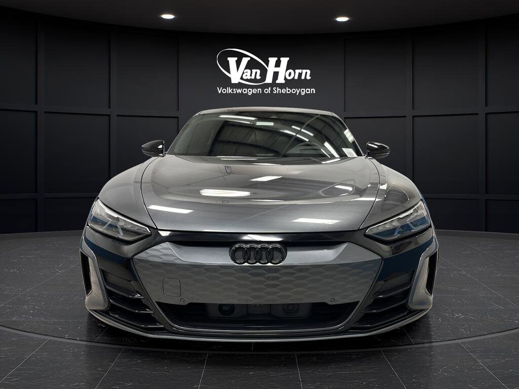 Used 2024 Audi e-tron GT Prestige Sedan