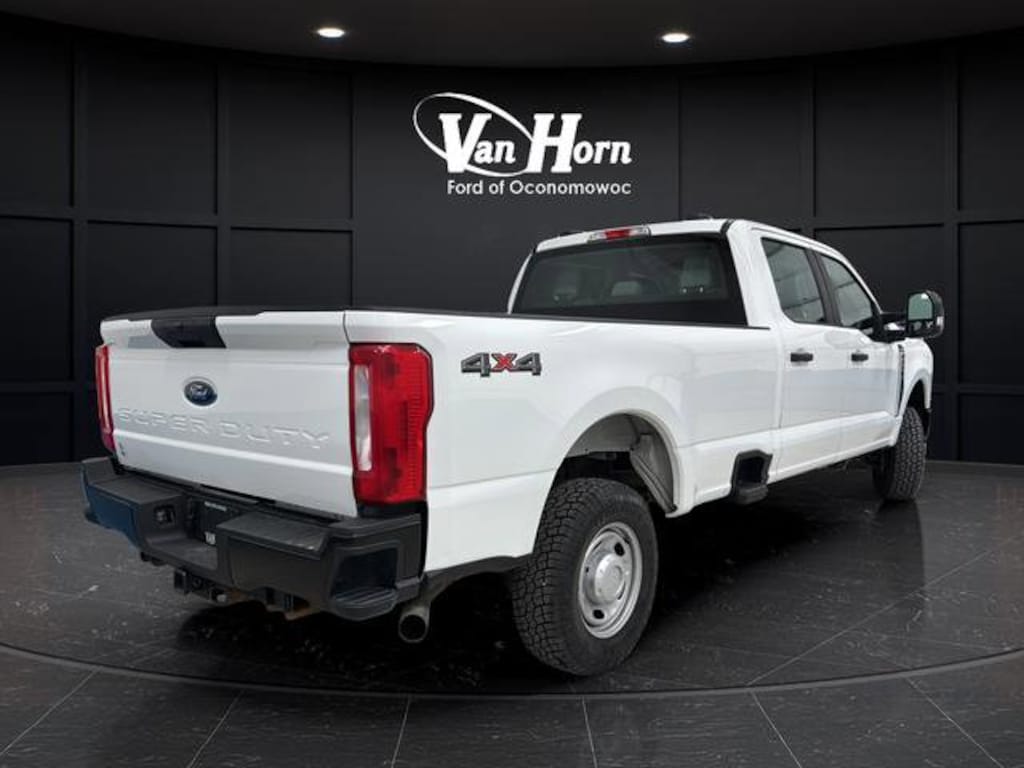 Used 2023 Ford Super Duty F-250 SRW XL Truck Crew Cab
