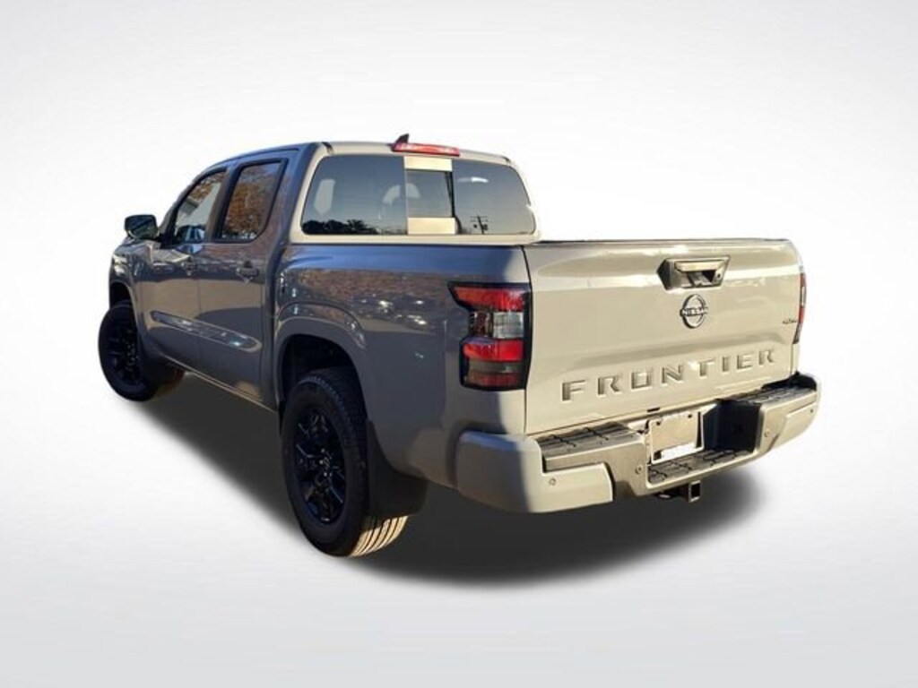 New 2026 Nissan Frontier SV Truck Crew Cab