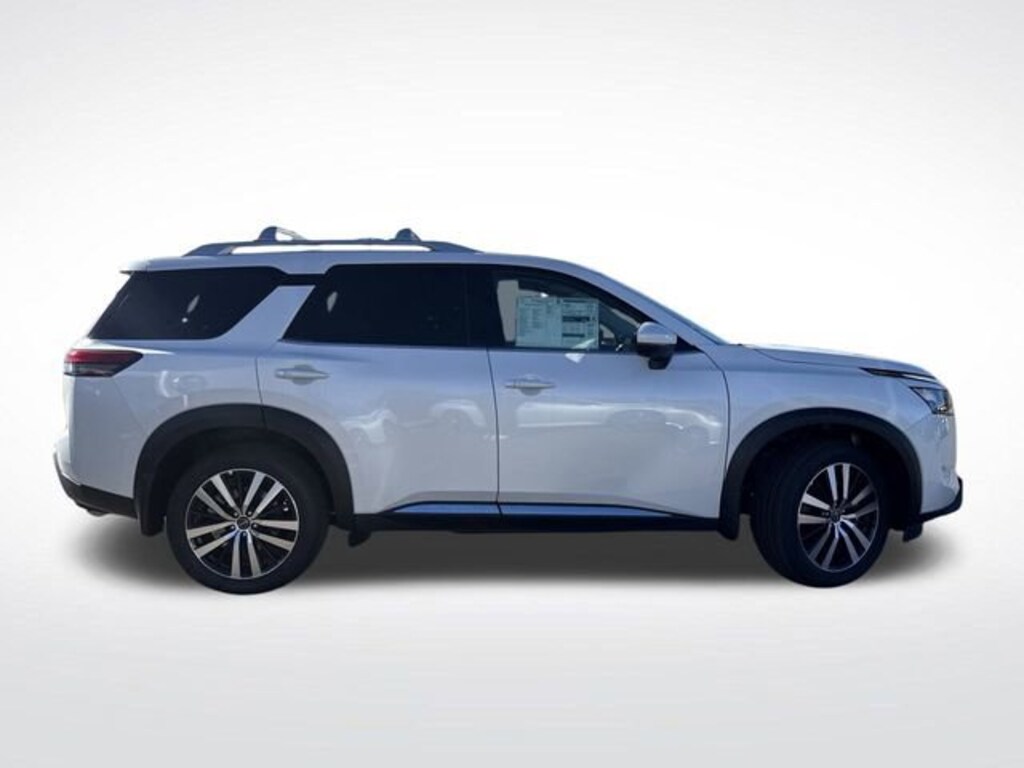 New 2025 Nissan Pathfinder Platinum SUV