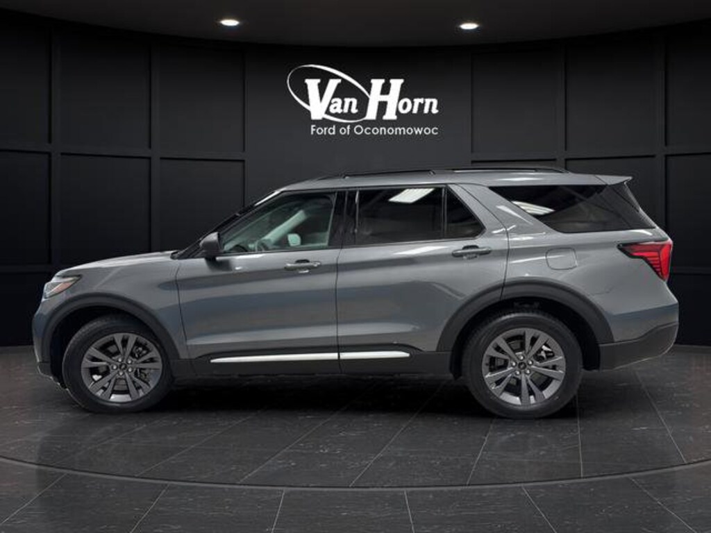 Used 2025 Ford Explorer Active SUV
