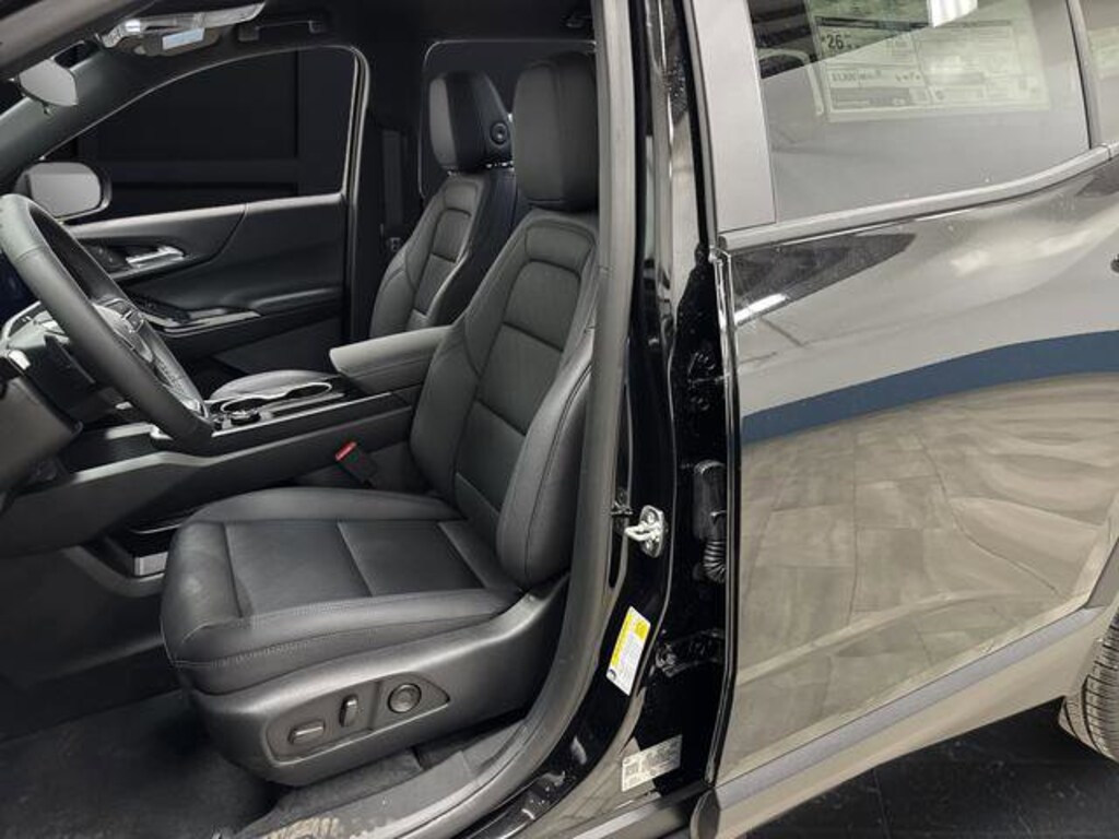 New 2026 Chevrolet Equinox AWD LT SUV