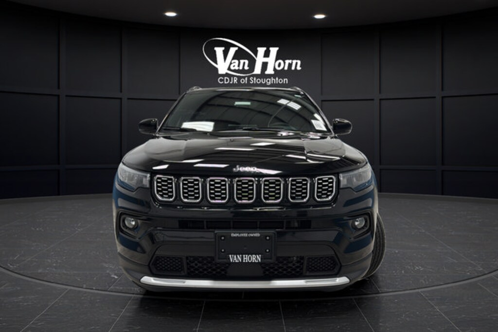 Used 2024 Jeep Compass Limited SUV