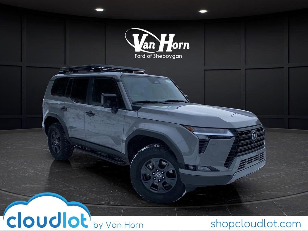 2024 Lexus GX Overtrail's photo