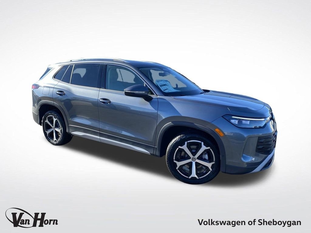 2025 Volkswagen Tiguan SE's photo