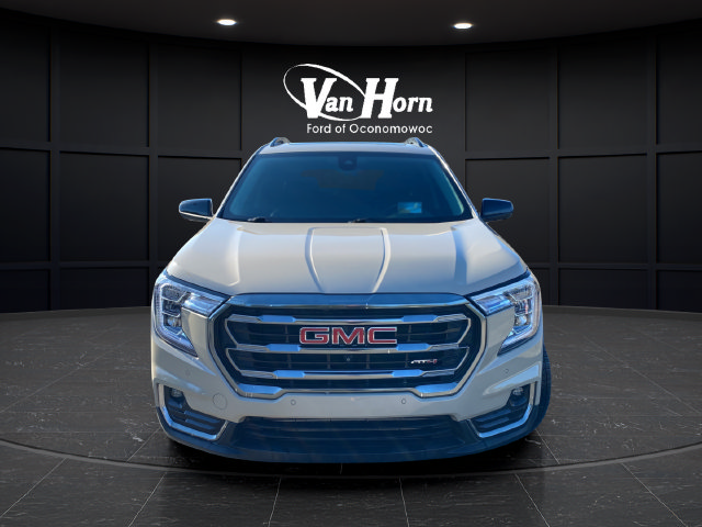 Used 2022 GMC Terrain AT4 SUV