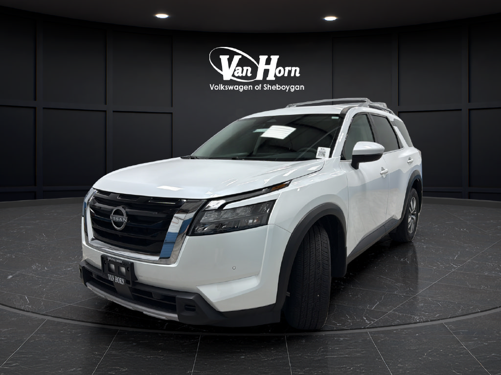 Used 2025 Nissan Pathfinder SL SUV